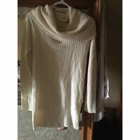 Sweater Dress - Picture 1 of 3